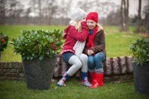 Tuinplant van de maand november Skimmia | Tuinplant | winterharde plant | Artstone | Artstone planter | Tuinieren | planten | planttips | Easy gardening | tuinblog | plantinfo